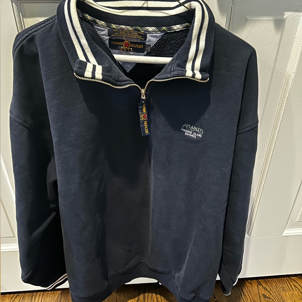Men’s Tommy Hilfiger Quarter Zip, Size Large, Navy